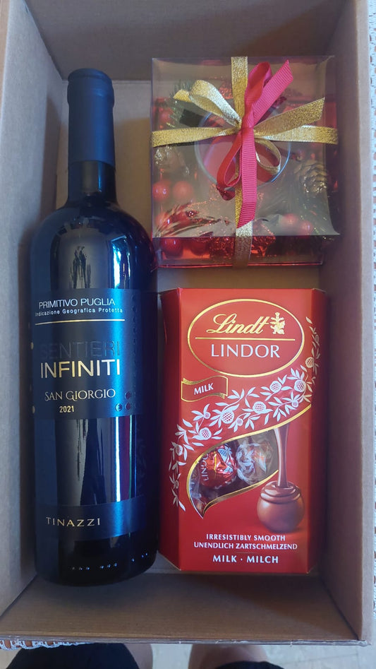 Xmas Gift Primitivo and Pralinas